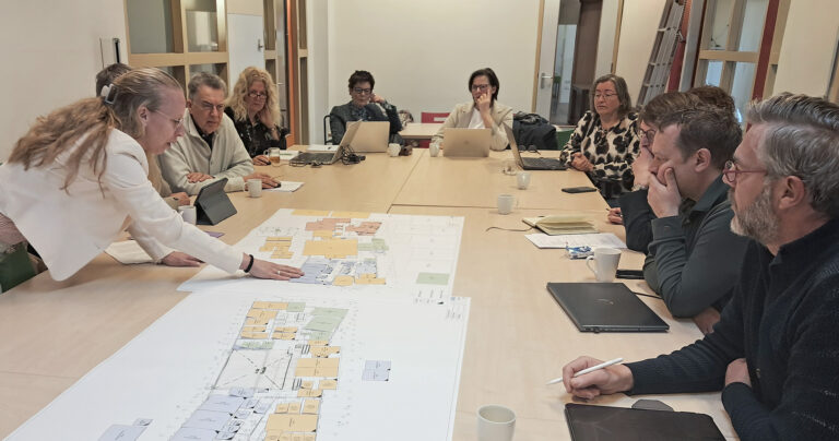 JOUS architecten + bouwadviseurs Ontwerpteamoverleg Brûsplak